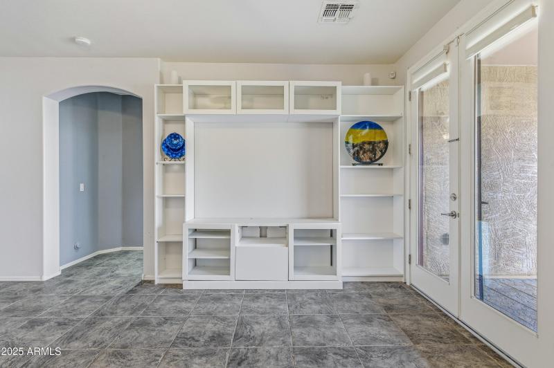 42448 W Almira Drive-23