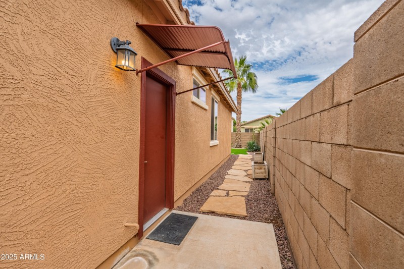 42448 W Almira Drive-41