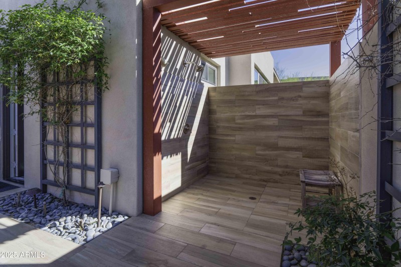 Outdoor Shower off Primary Bed-Bath