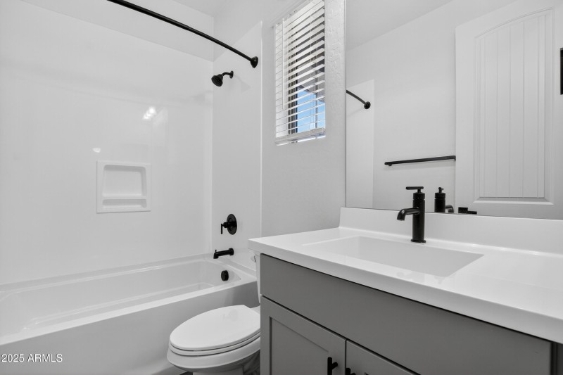 Downstairs full bath