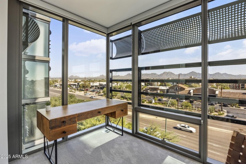 020_Primary Bedroom View