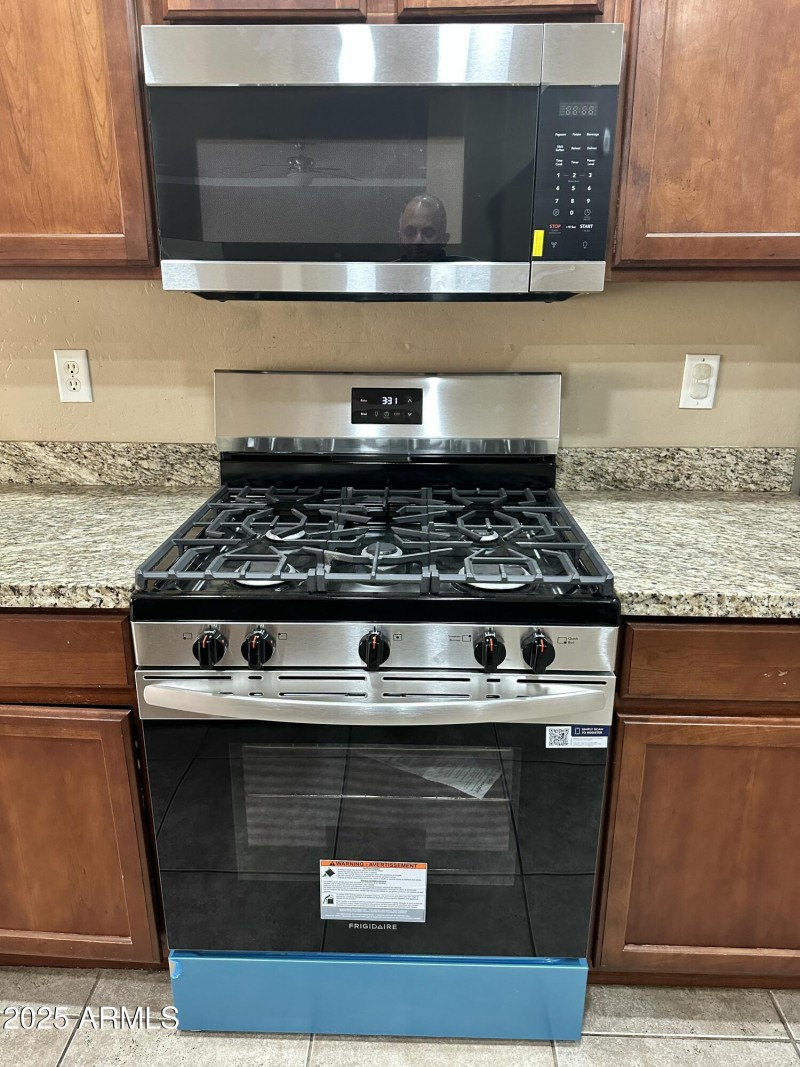 20251116_225122894_iOS