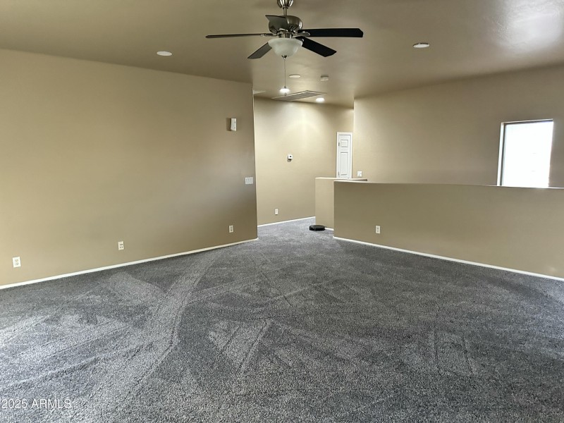 20251116_225703912_iOS