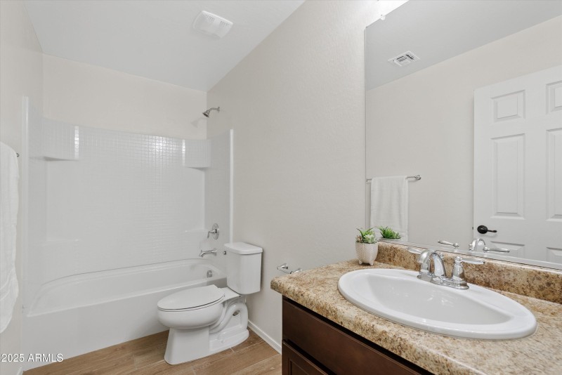 Upstairs Hall Bathroom