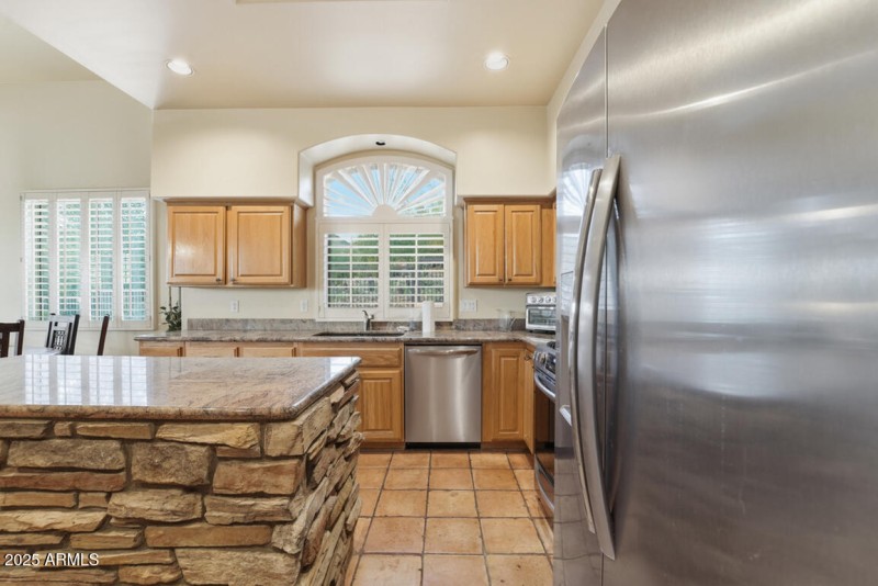 12202 N. 138th St-18