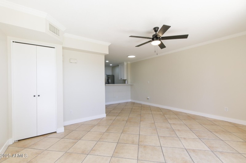 510 N ALma School Unit 145-5