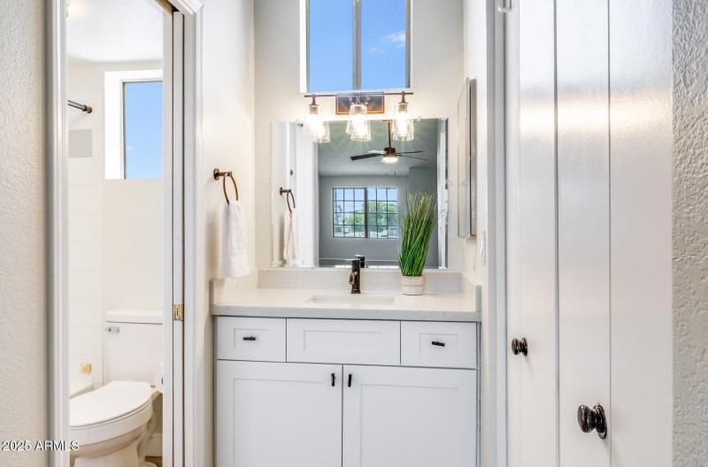 510 N ALma School Unit 145-27