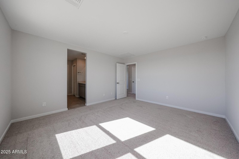 18_Oak_New-Home_Quick-Move-in_Buckeye_AZ