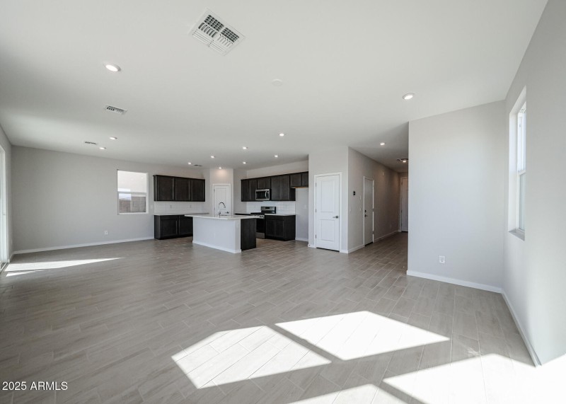 09_Buckeye_Home-for-Sale_Century-Communi