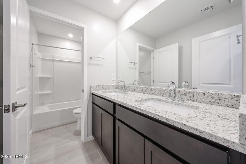 31_Ponderosa_Century-Communities_New-Hom