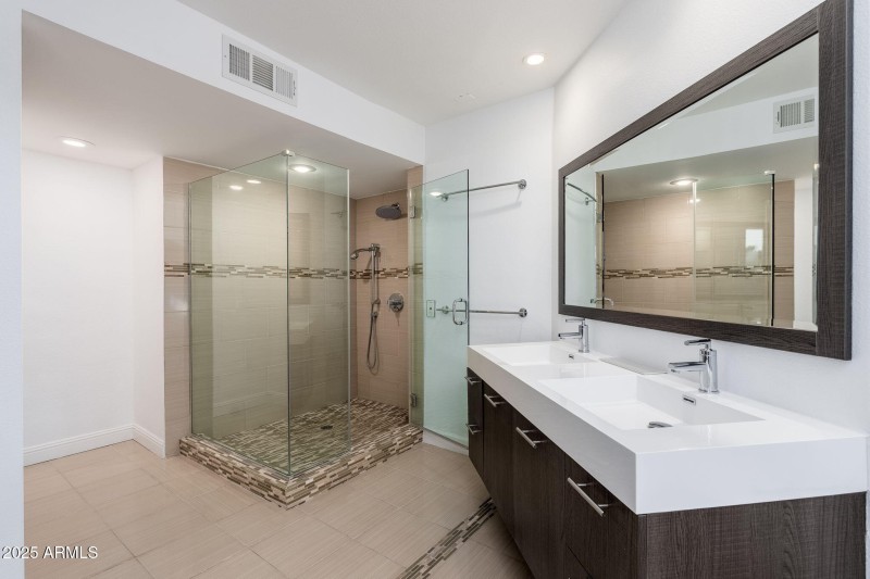 9709 E Mountain View Rd UNIT 2705 - 23