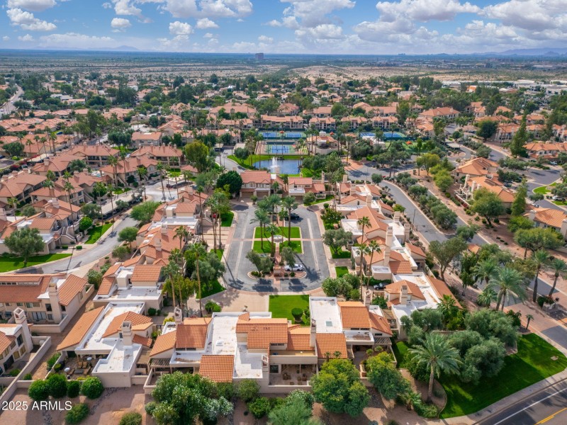 9709 E Mountain View Rd UNIT 2705 - 43