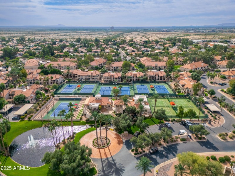 The Racquet Club - 15