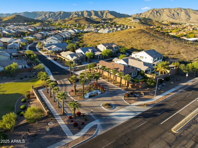 Palma Brisa Entrance Aerial