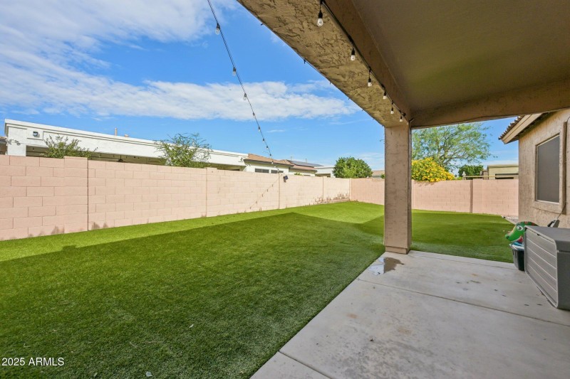 37-web-or-mls-E Decatur St-S1611-037