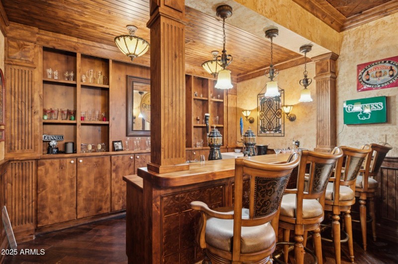 38-web-or-mls-16625-e-last-trail-dr