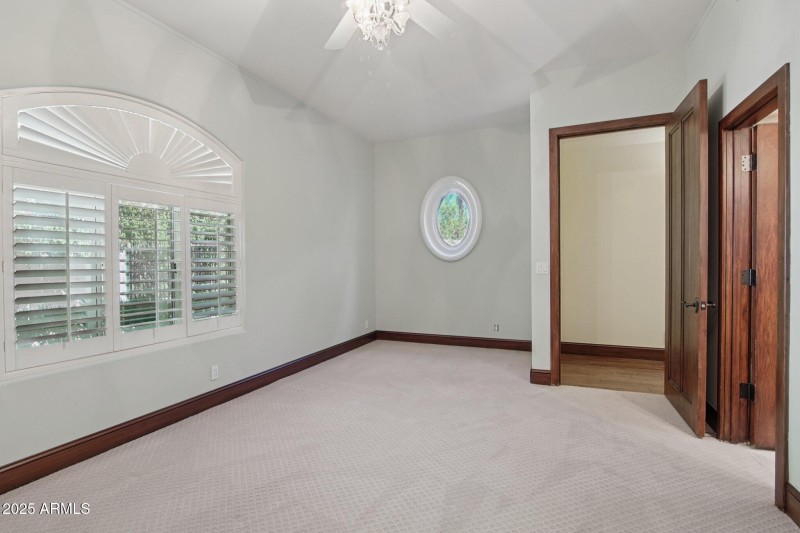 26-web-or-mls-N 40th St-S2606-026