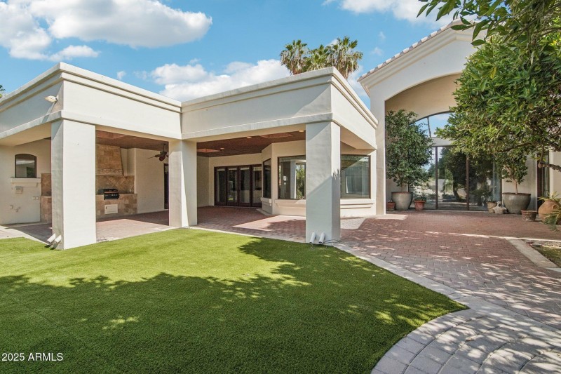 63-web-or-mls-N 40th St-S2606-063