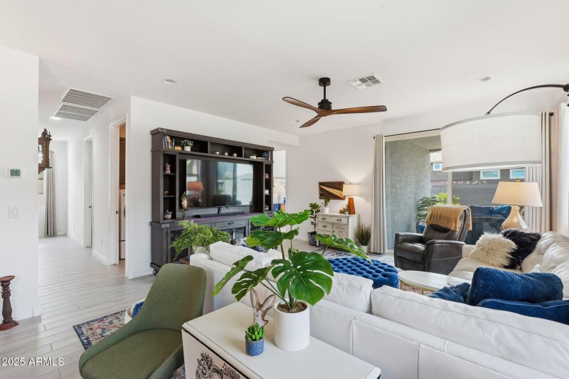 8-web-or-mls-008_ListerPros