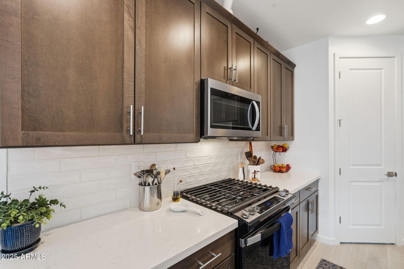 19-web-or-mls-019_ListerPros