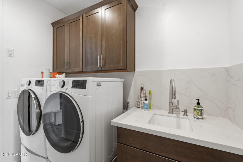 43-web-or-mls-043_ListerPros