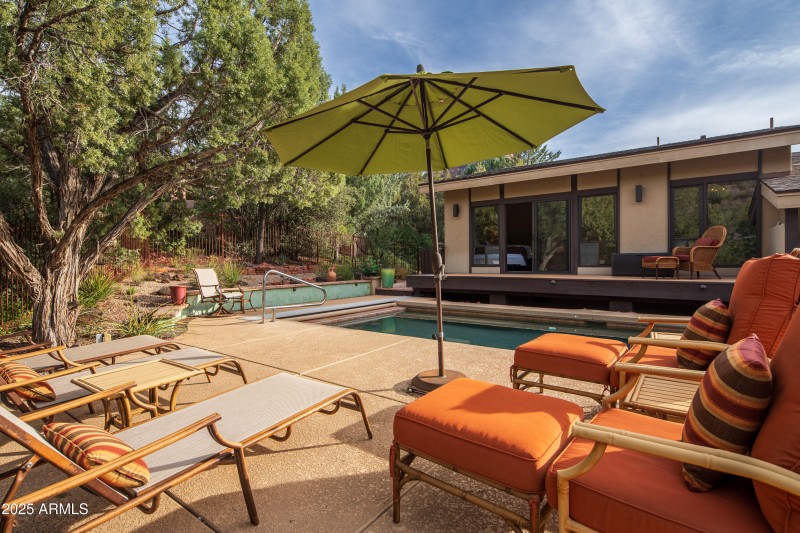 JL_99JuniperTrail-exteriors-03