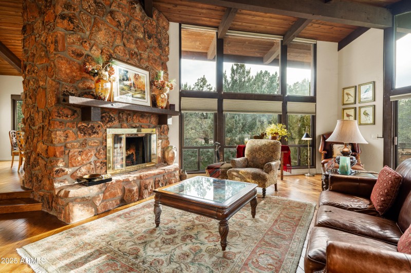 JL_99JuniperTrail-interiors-CommonAreas-