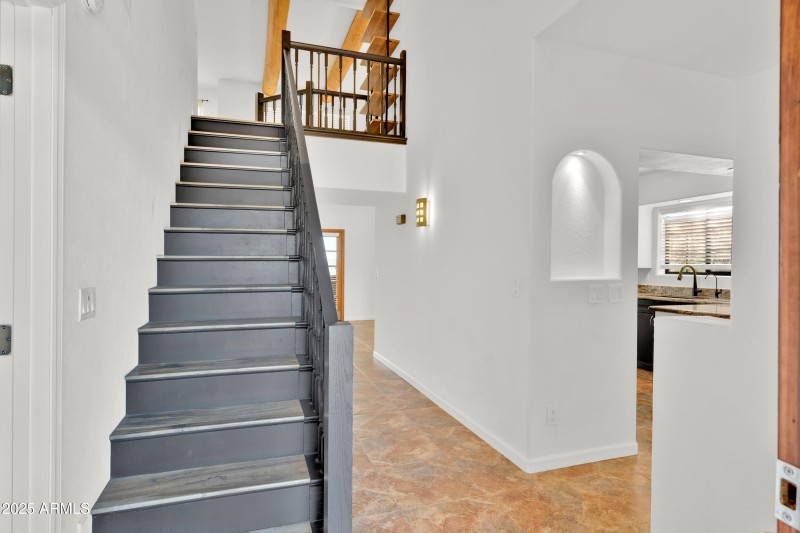 El Lago Interior Stairwell