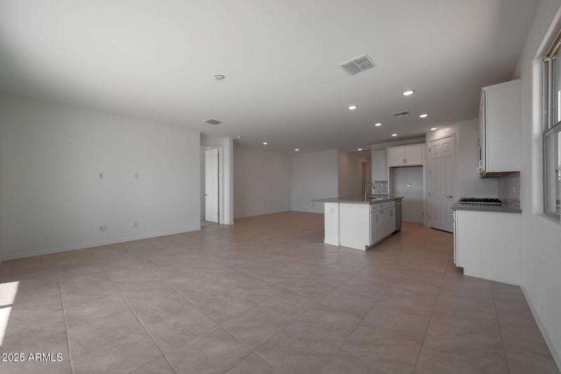 PHX_Empire_Lot 9068_Copper_23017_Greatro