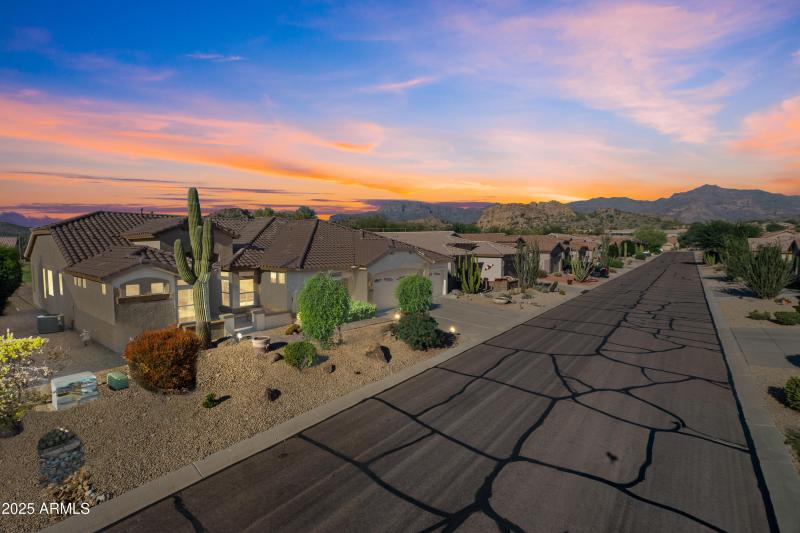 5550-S-Indigo-Drive-2