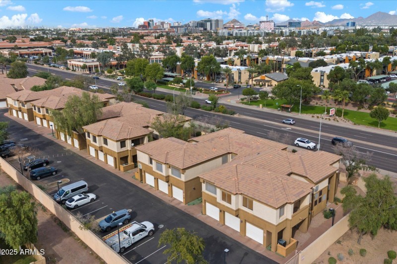 Great Tempe Location