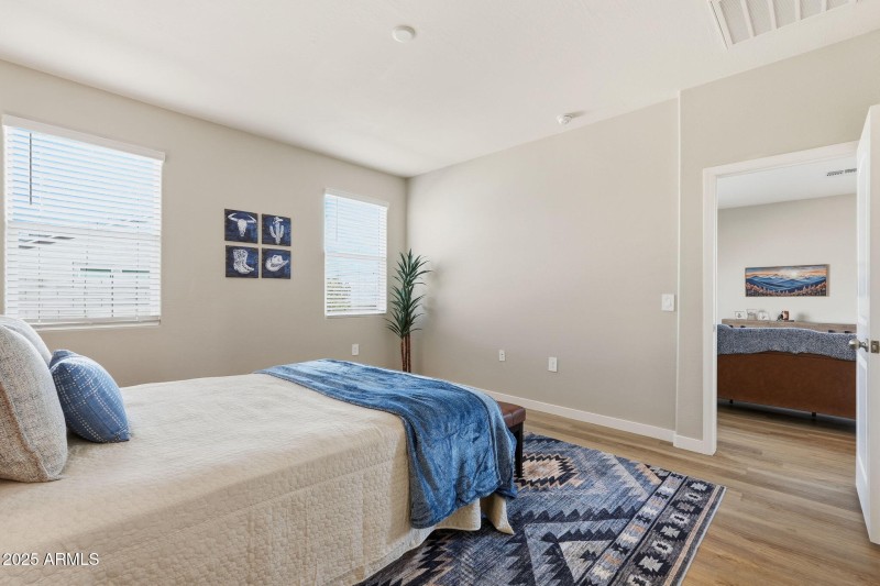 17-web-or-mls-017_ListerPros