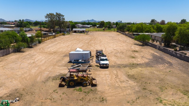 7239N51stAve_Photo-21