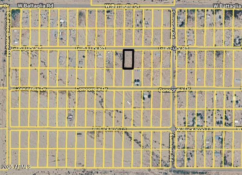 high contrast lines-1