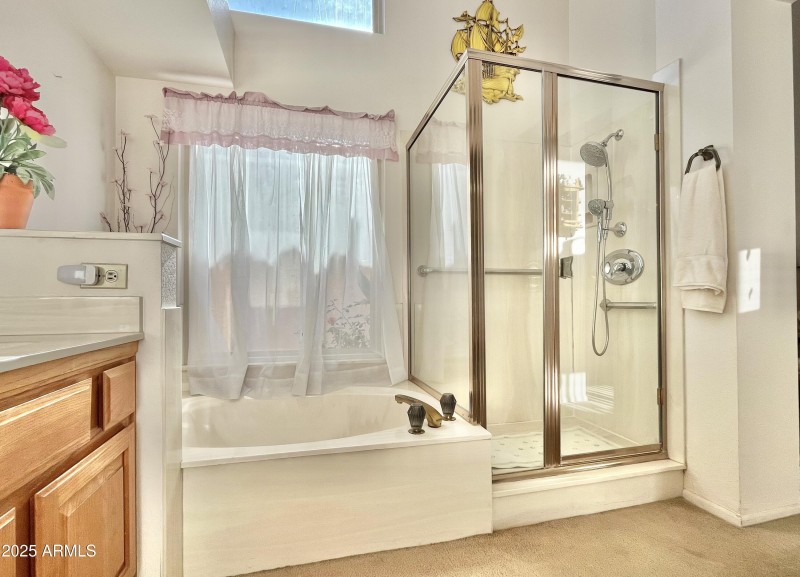 Primary, Separate tub & Showe