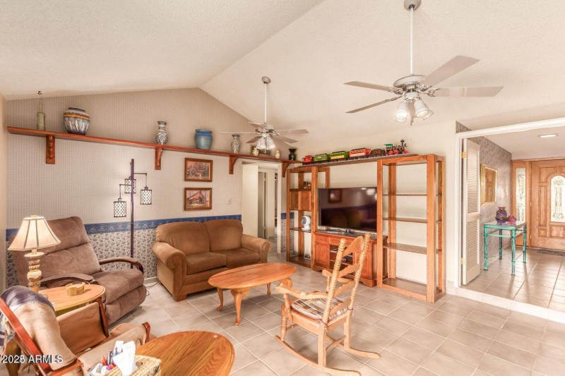 20221123214911040504000000-o