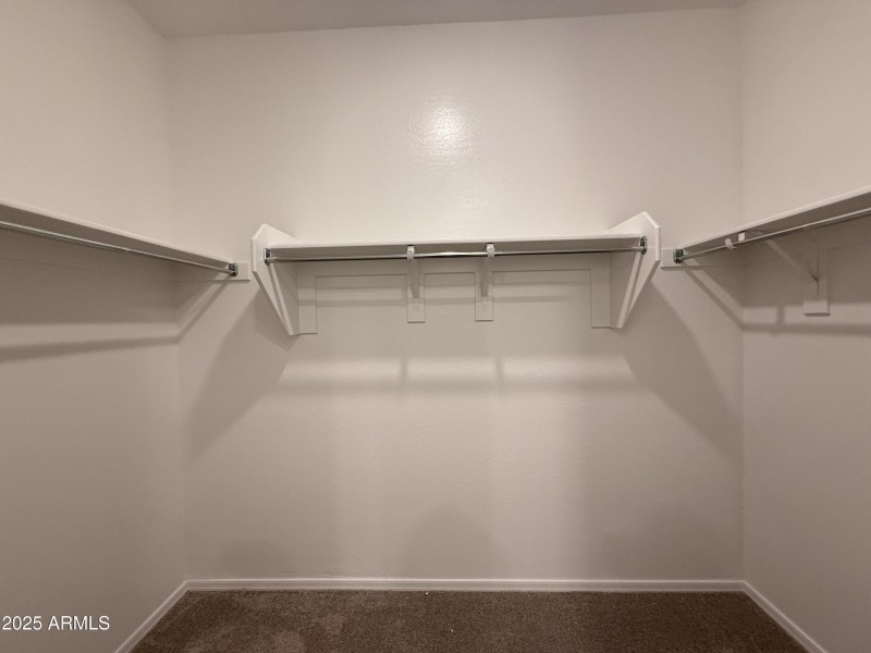 0013 - Primary closet