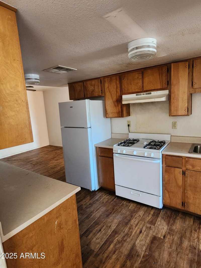 f-208-135-16579136_jXbydqIK_7