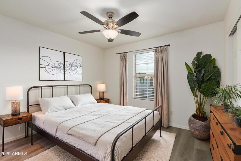 26-Warner - Bedroom - Industrial - 8