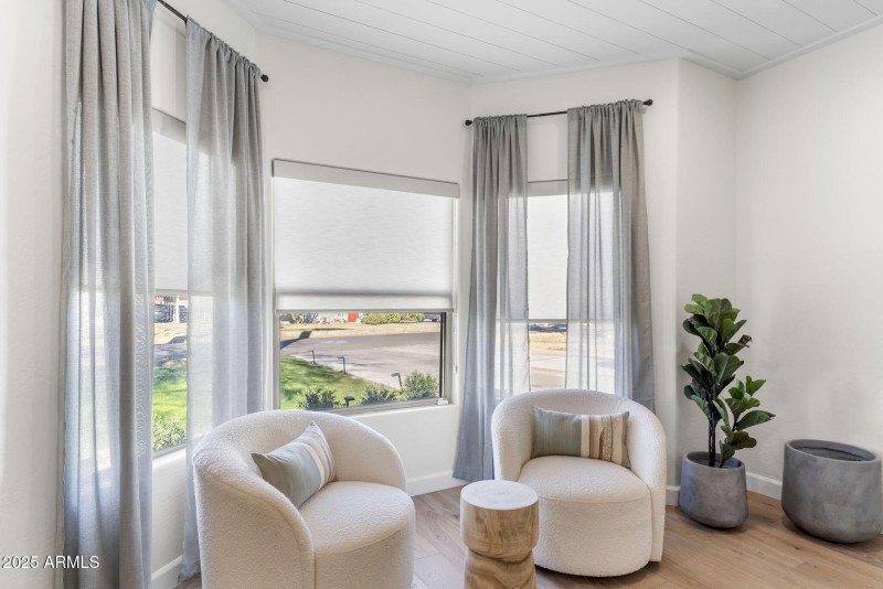 9-web-or-mls-CL100223-A