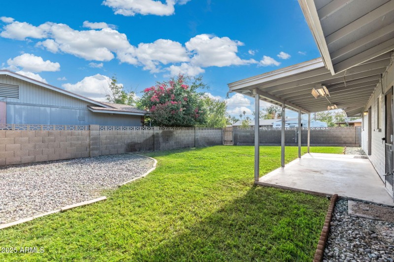 31-web-or-mls-DSC00701-HDR-Edit