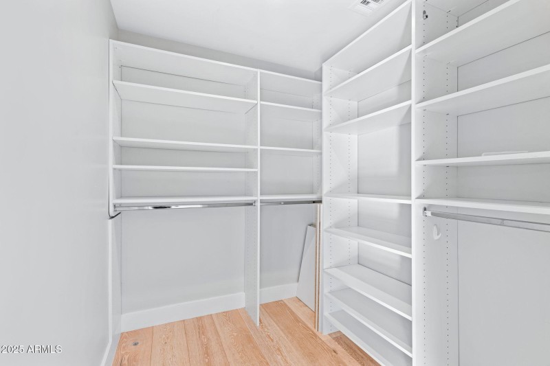 35-web-or-mls-3842-e-san-miguel-ave