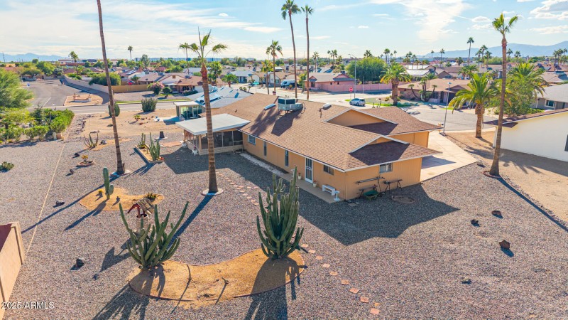 47 - Spanish Garden Drone