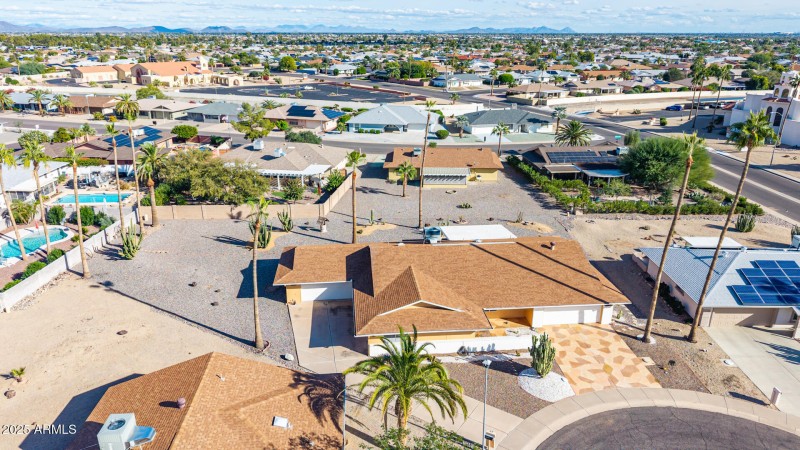 50 - Spanish Garden Drone