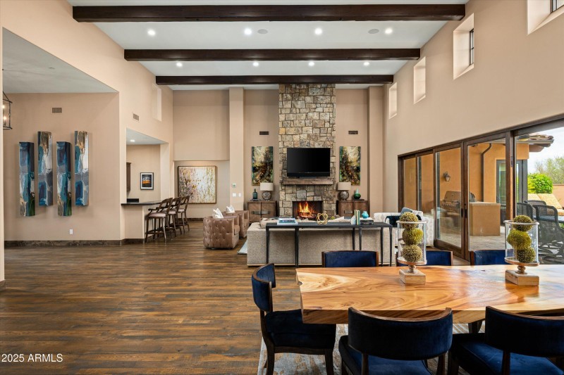 07-8454ELeaningRockRd-7