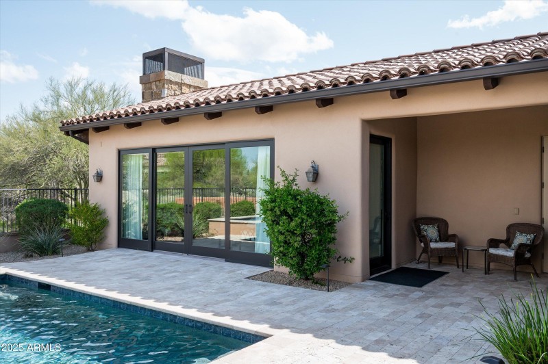 31-8454ELeaningRockRd-31