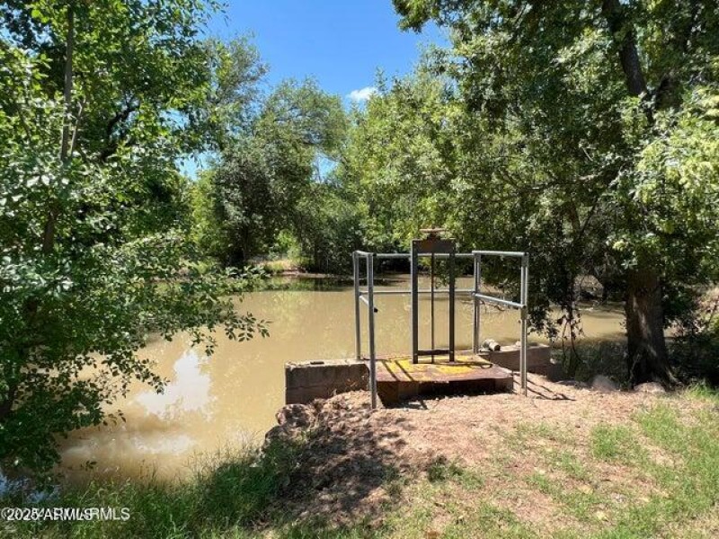 726 E. Riverglen Dr..jpg-14