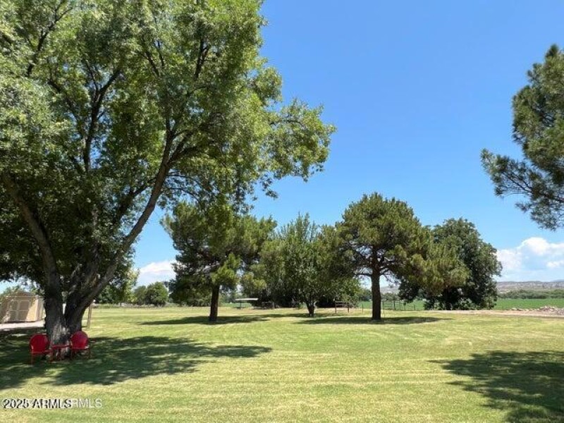 726 E. Riverglen Dr..jpg-3