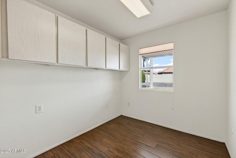 32_13532_W_Pavillion_Dr30_mls