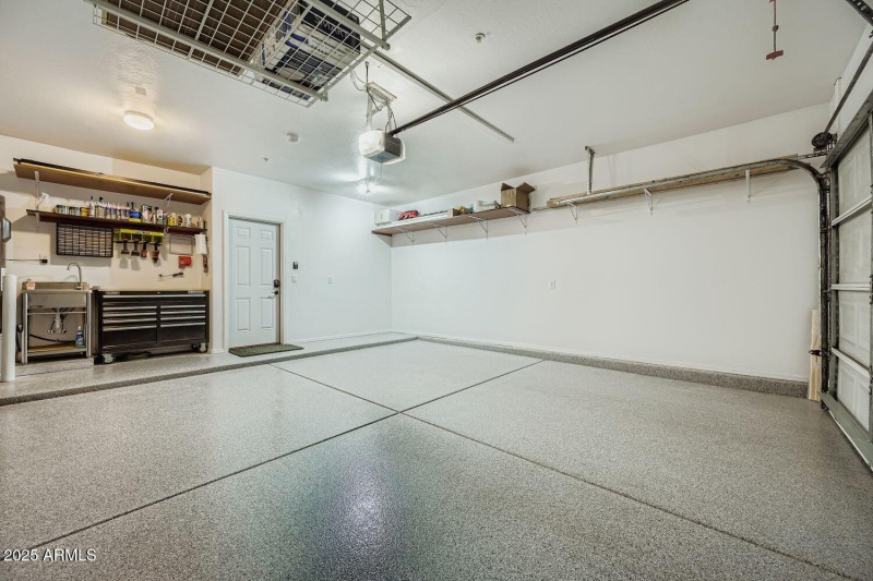 Polyaspartic garage flooring
